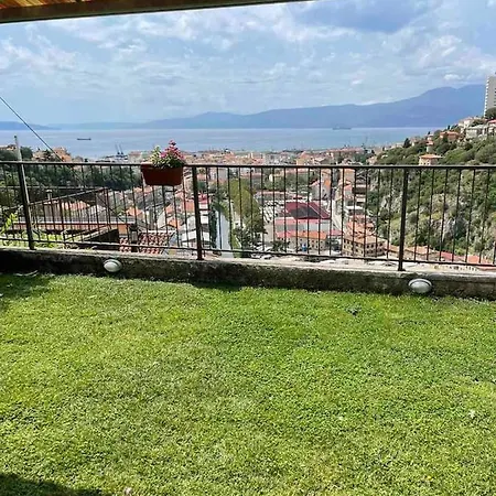 Eagle'S Nest Apartment Rijeka Exterior photo